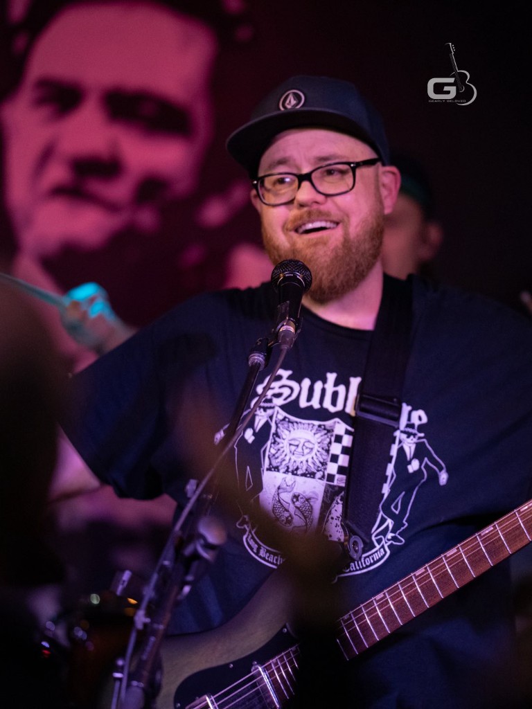 Dub Nectar guitarist and vocalist performing live